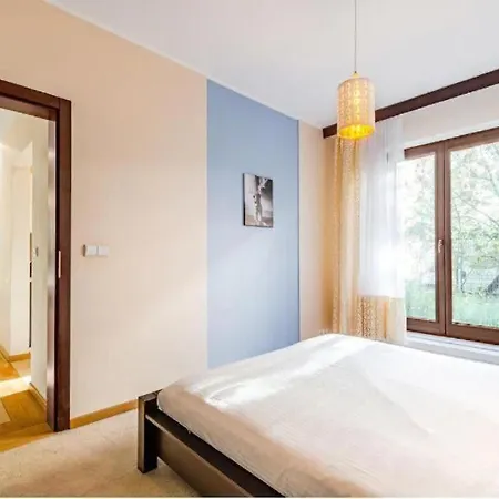 Urbannestgroup Szafarnia 8 Apartmán