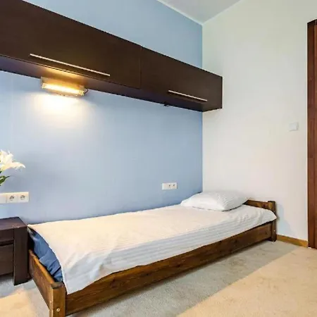 Urbannestgroup Szafarnia 8 Apartmán