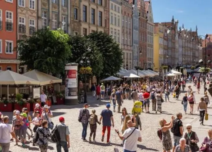 Urbannestgroup Szafarnia 8